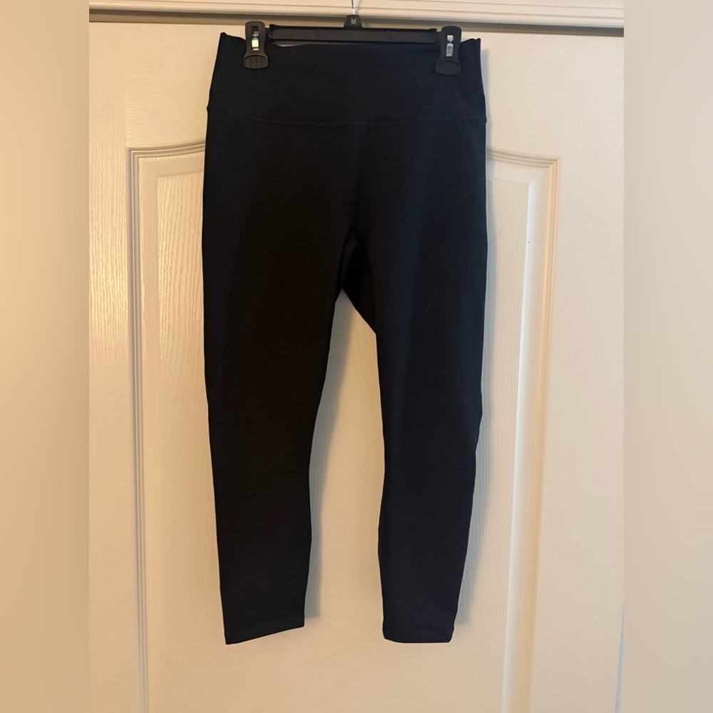 Fabletics High Waisted Powerhold 7/8 Large